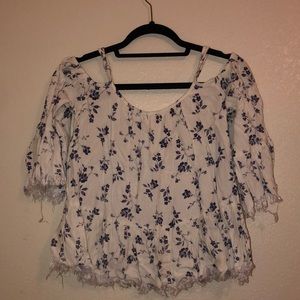 Alter’d State white 3/4 sleeve blouse